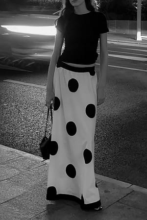 Black/White Big Dot Printed Elastic Waist Maxi Skirt