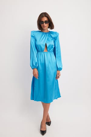 Blue Balloon Sleeve Flowy Midi Dress