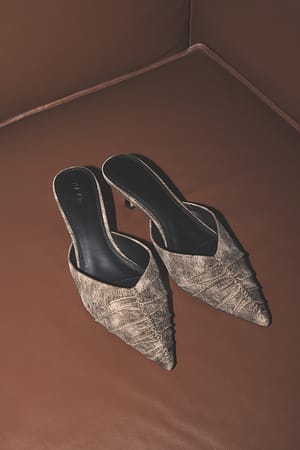 Grey Gathering Detail Pumps