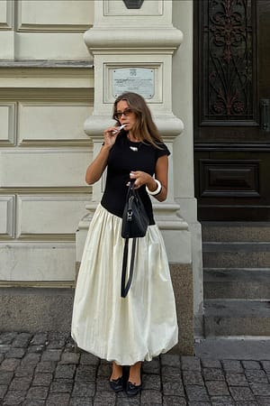 Black/Beige Jersey Balloon Skirt Midi Dress