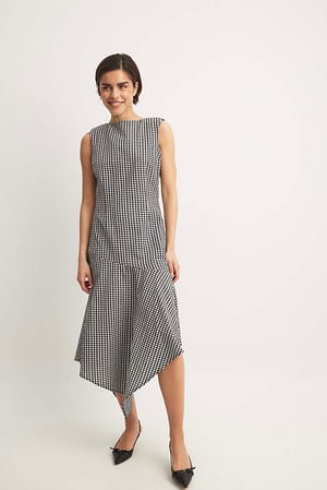 Check Gingham Sleeveless Midi Dress