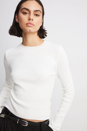 White Ribbed Knitted Round Neck Sweater