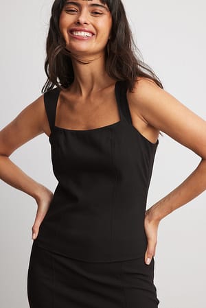 Black Round Neck Tight Top