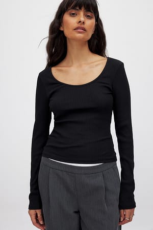 Black Scoop Neck Ribbed Top