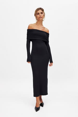 Black Soft Line Midi Dress