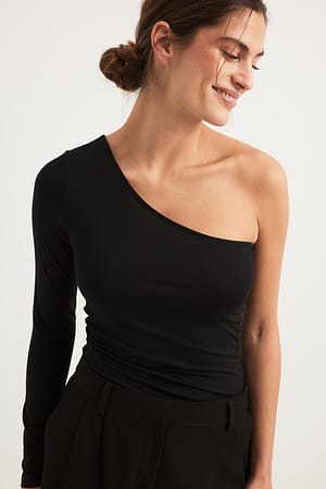 Black Soft Line One Shoulder Top