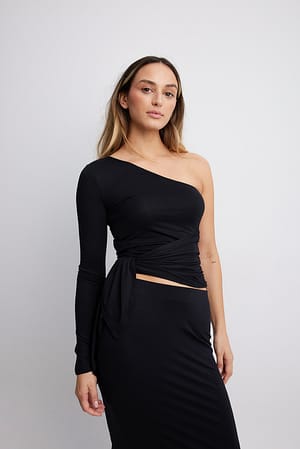 Black Soft Line Tie Top