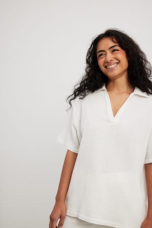 White Structured Short Sleeve V-neck Top