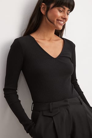 Black V-Neck Ribbed Long Sleeve Top